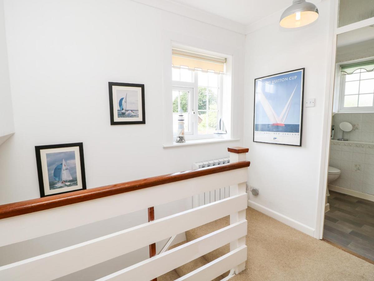 1 Westwood Close Cowes  Luaran gambar